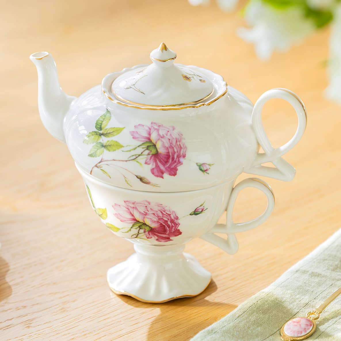 Rose Elegance FInd Porcelain Tea for One Set