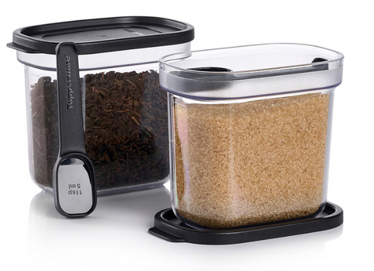 Dry storage containers