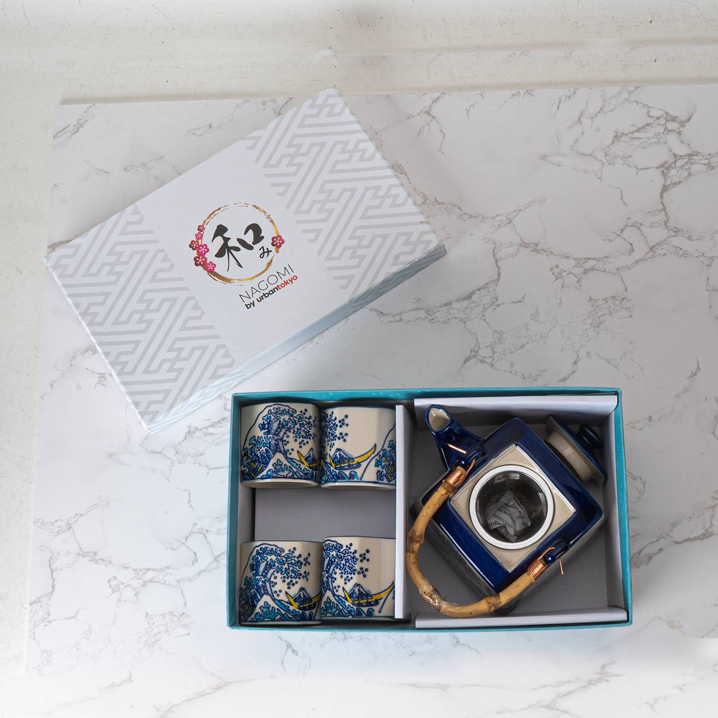 Great Wave Tea Set