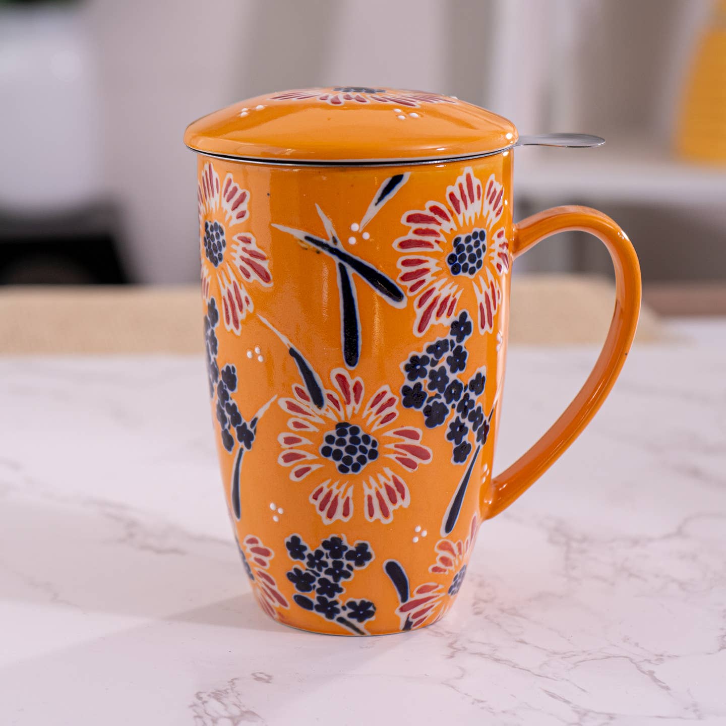 Yellow Design Mug with Infuser and Lid 15oz
